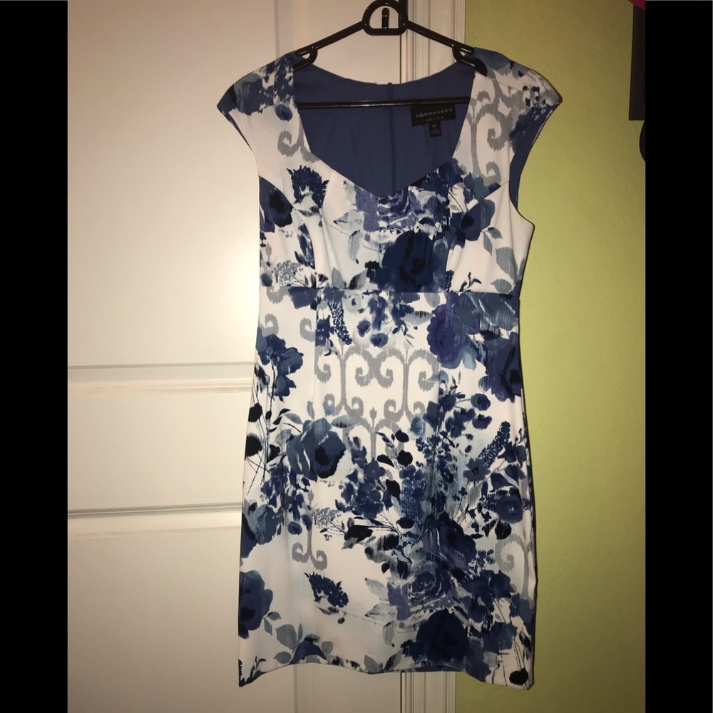 Women dress